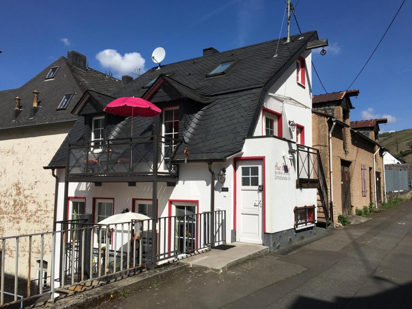 Mosel Ferienhaus Reblaus Zell an der Mosel Εξωτερικό φωτογραφία
